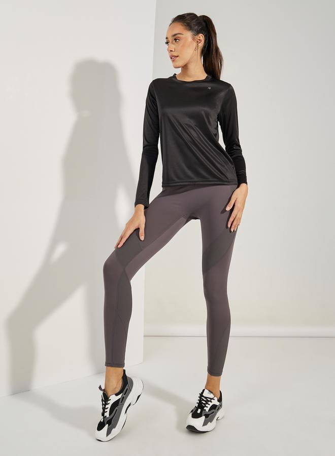 Styli Logo Detail Long Sleeves Basic Top  - Image 2