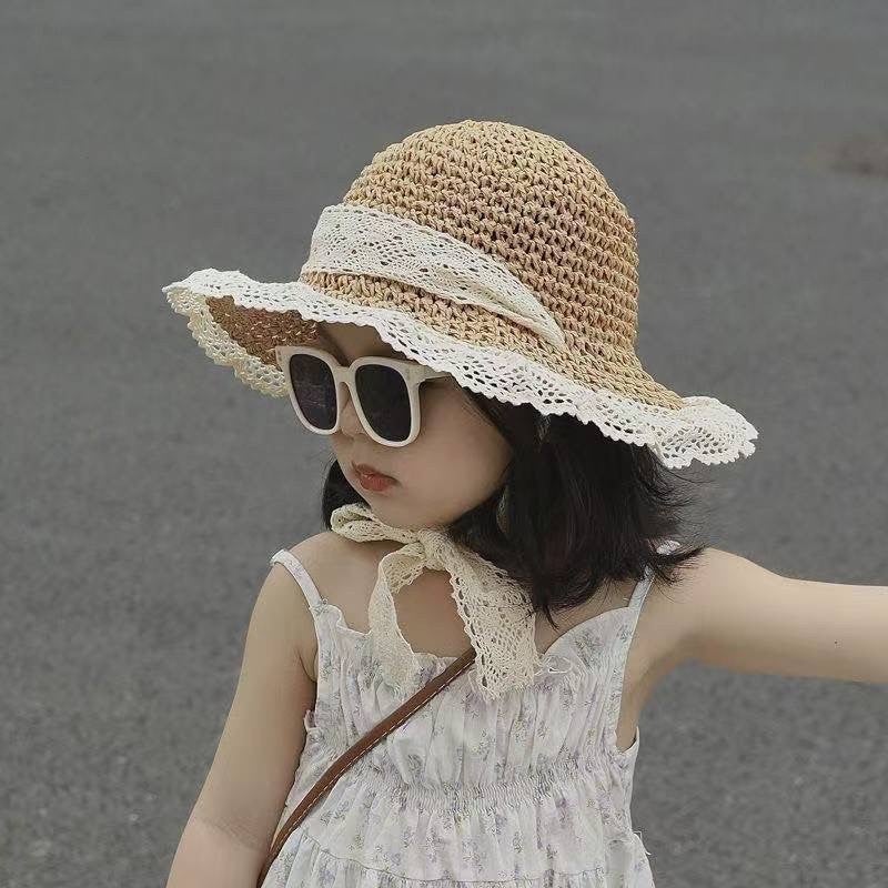 Summer Casual Straw Hat with Lace Trim - Sun Protection & Breathable Wide Brim Hat for Beach Outdoor