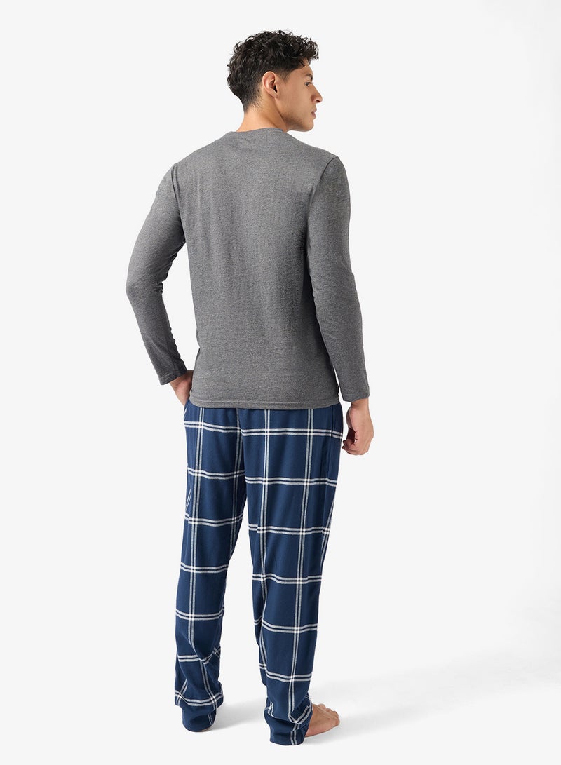 Robert Wood Essential Long Sleeve T-Shirt And Checked Pyjamas Set - Image 2