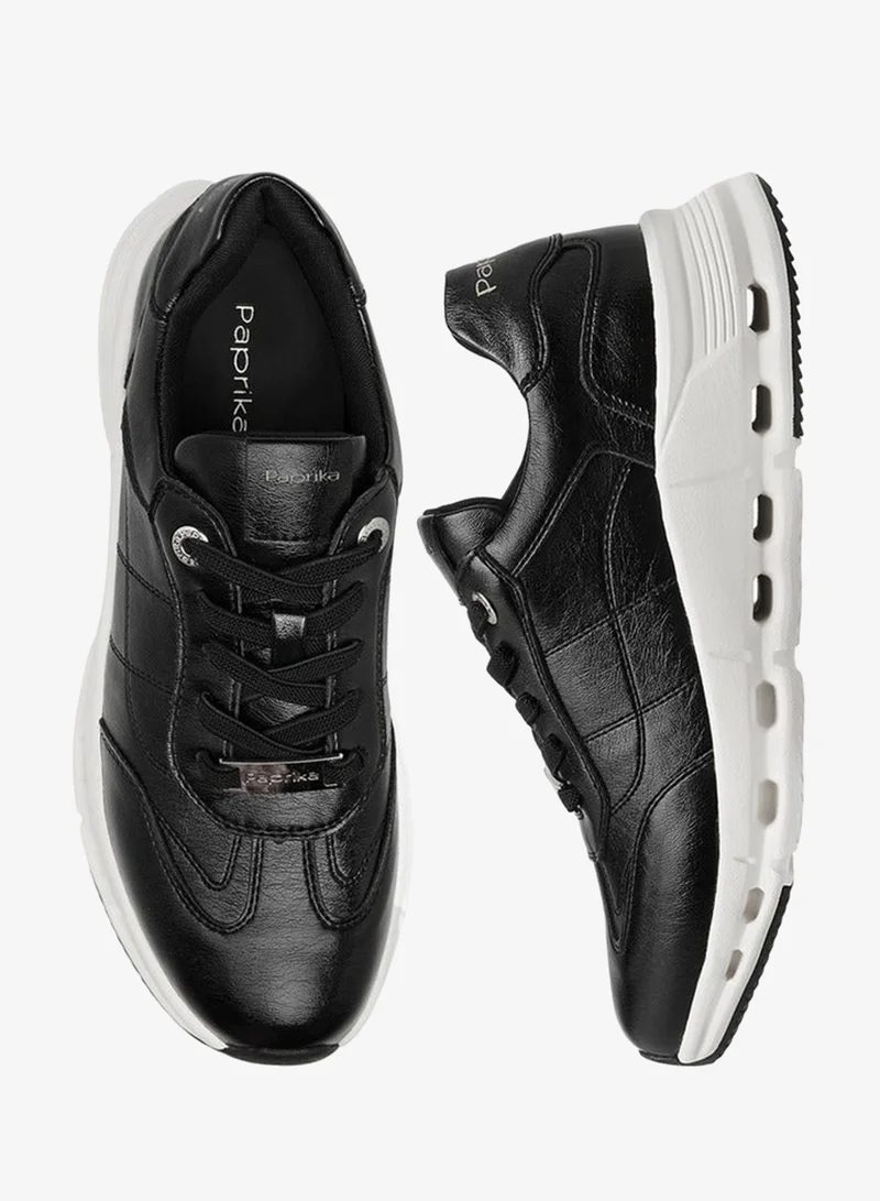 بابريكا حذاء رياضي مبطن برباط