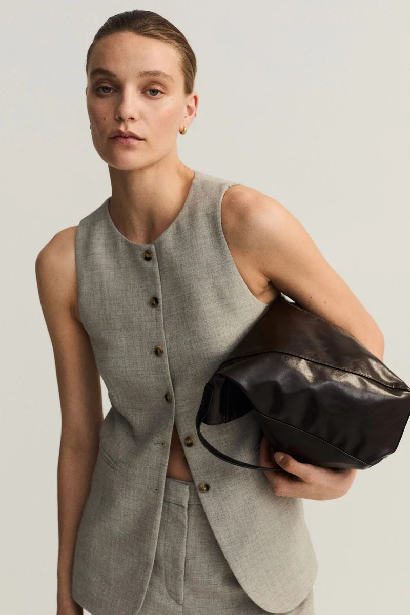 اتش اند ام صدرية بدلة طويلة