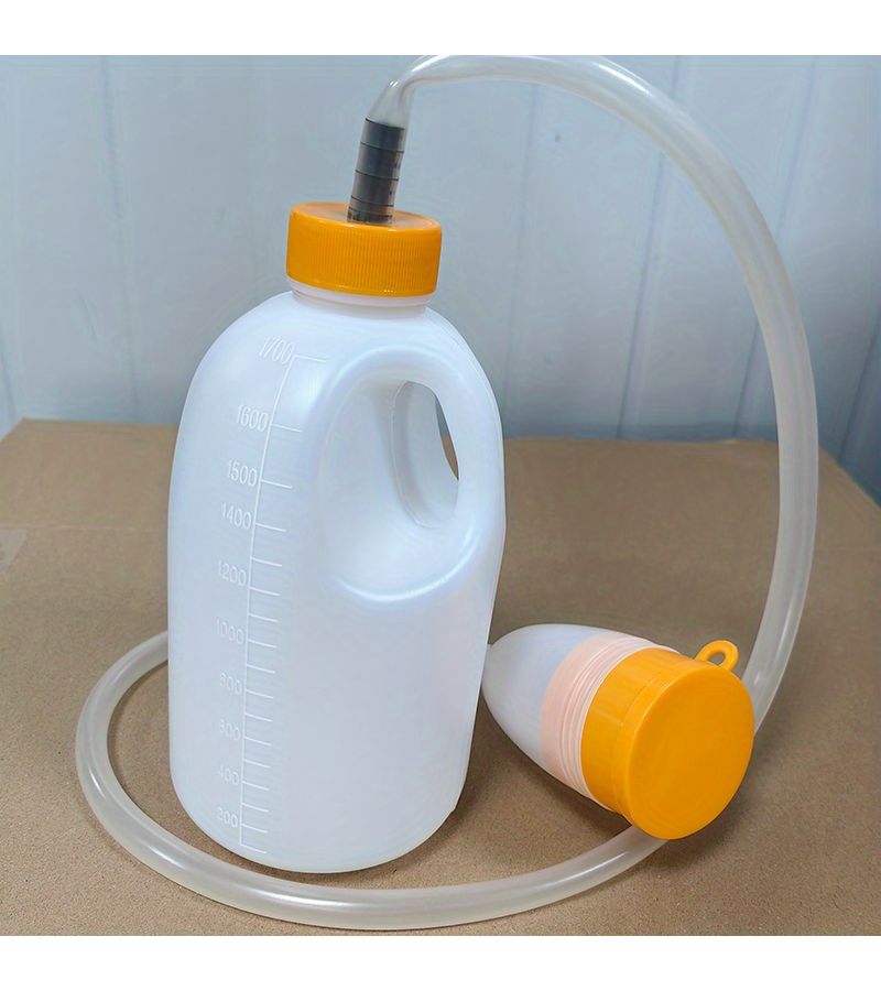 Plastic Urinal with Tube 1700ml Portable Emergency Pee Bottle Outdoor Travel Car Use for Elderly - Image 4