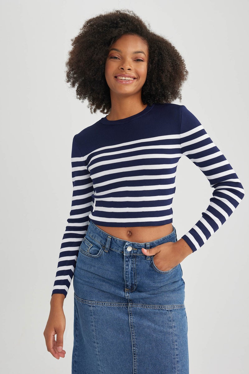 DeFacto Woman Slim Fit Striped Crew Neck Pullover - Image 5