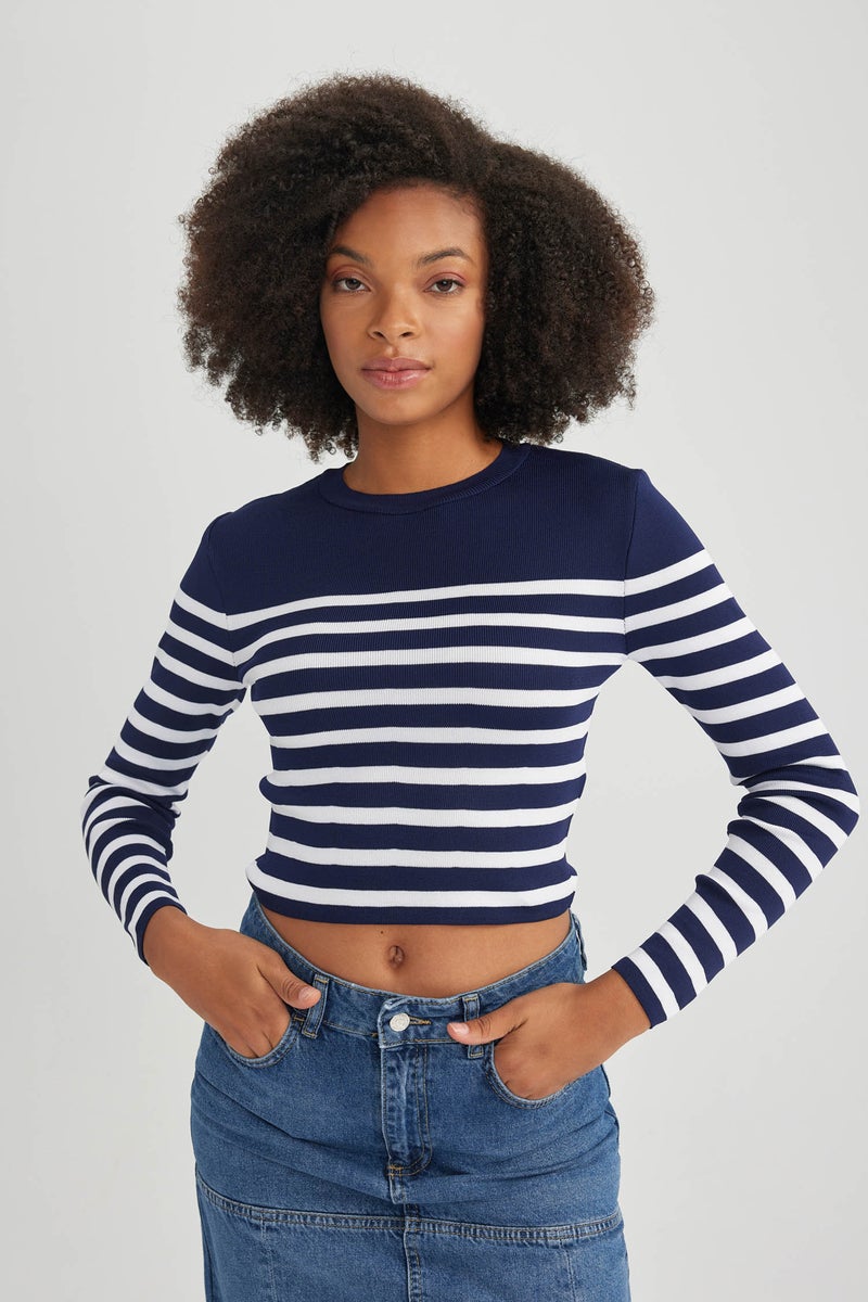 DeFacto Woman Slim Fit Striped Crew Neck Pullover - Image 1