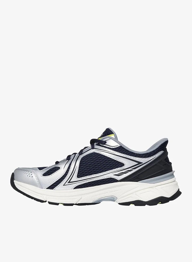 سكيتشرز ستامينا سبورت