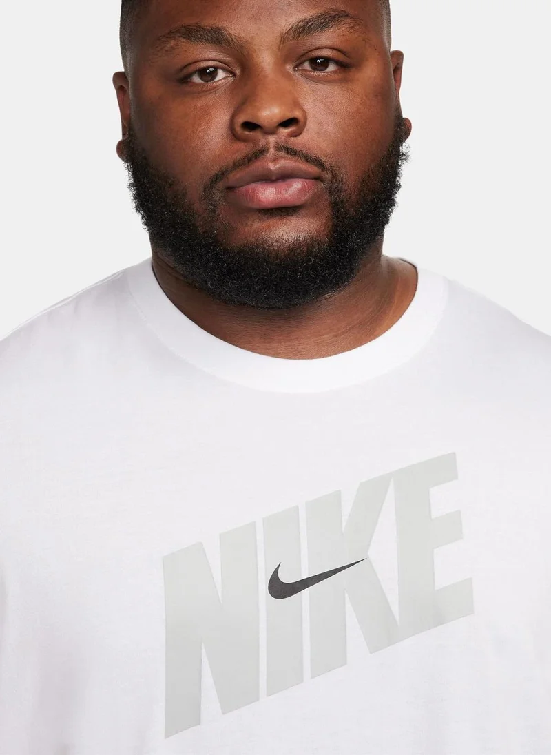 Nike Men's Dri-FIT Fitness T-Shirt