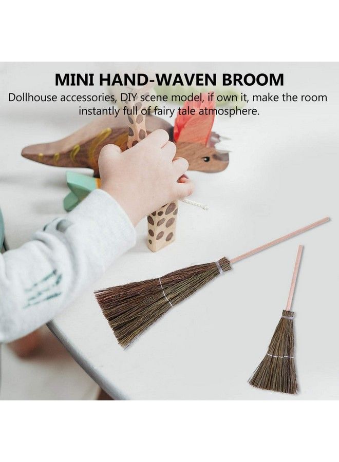 NUOBESTY 2 قطع مكنسة دمى مصغرة خشبية من القش زينة حرفية زينة مكنسة ساحرة مصغرة زينة منزل دمى تخطيط غرفة مصغرة - Image 5