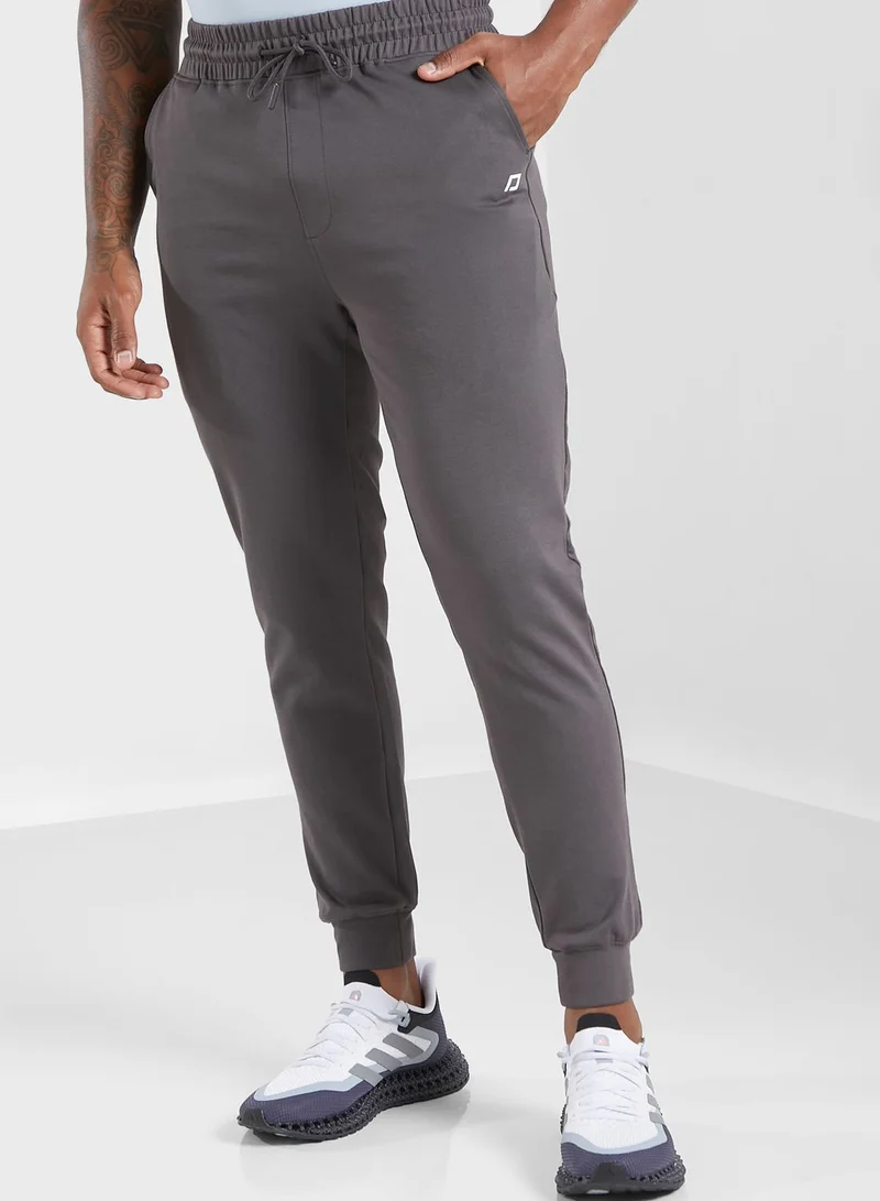 FRWD Sports Jogger