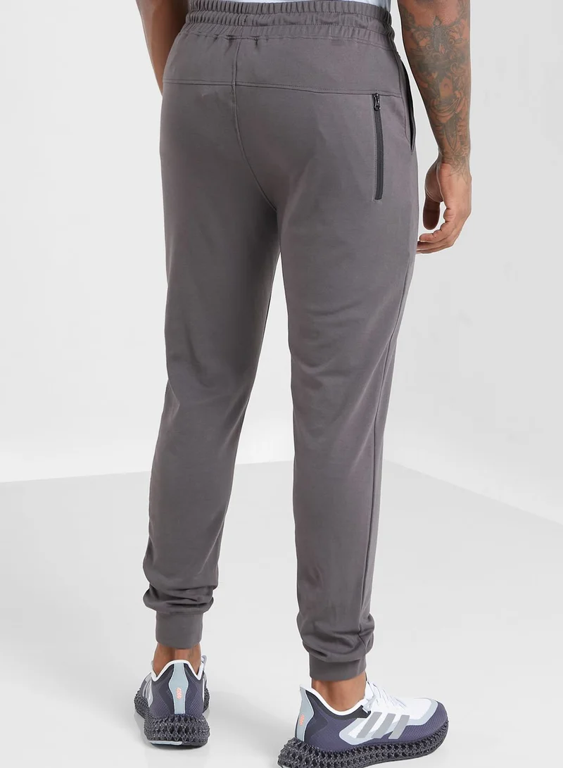 FRWD Sports Jogger