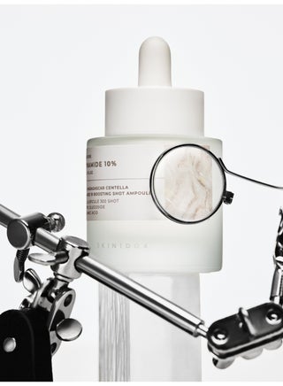Madagascar Centella Niacinamide 10 Boosting Shot Ampoule 30ml - view 3