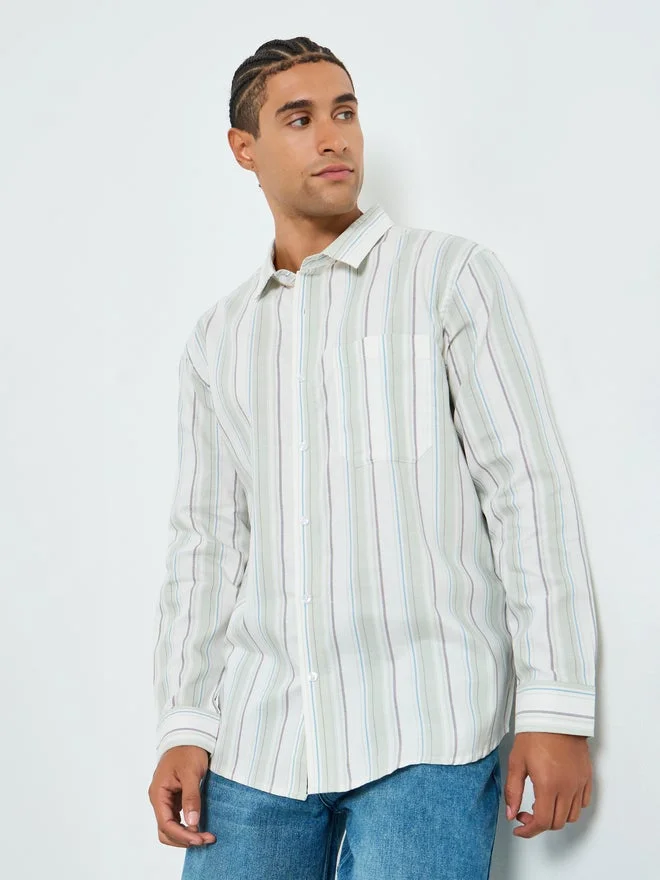 Styli Styli Men White Relaxed Fit Striped Cotton Shirt