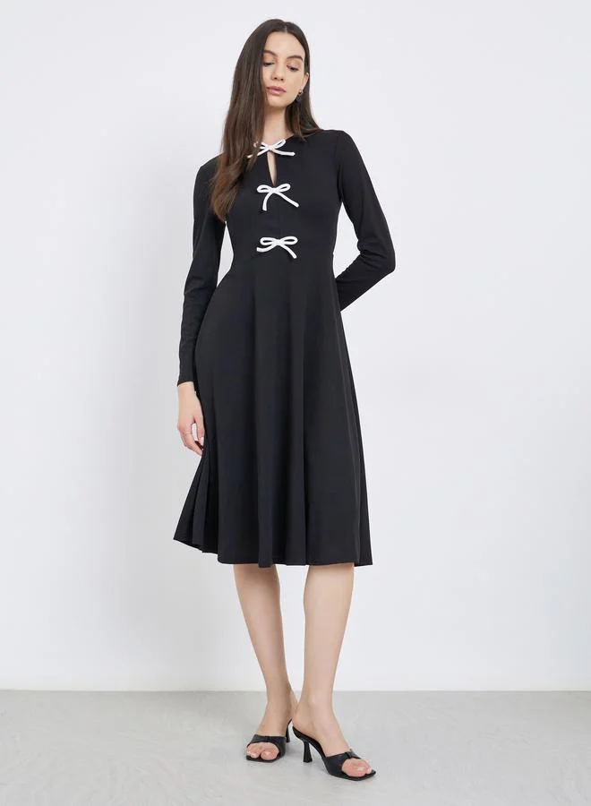تايك تو Take Two Solid Bow Detail Long Sleeve Midi Dress