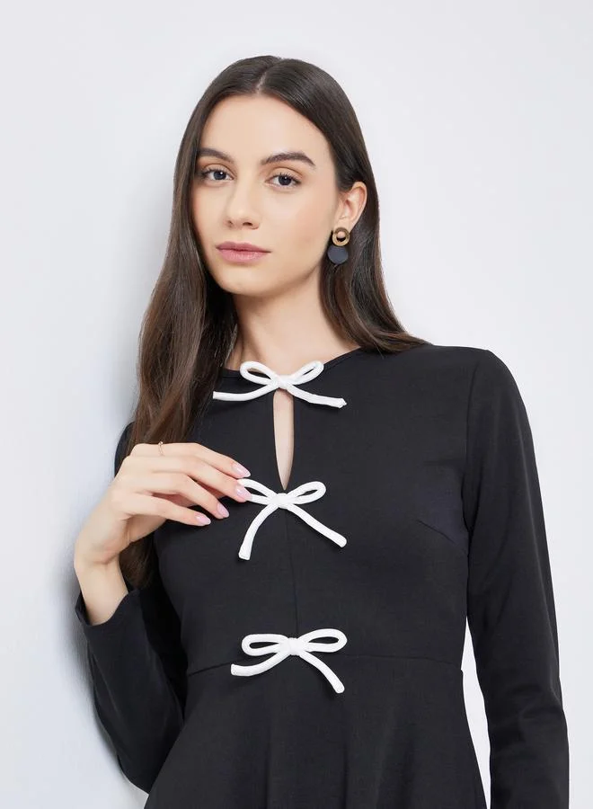 تايك تو Take Two Solid Bow Detail Long Sleeve Midi Dress