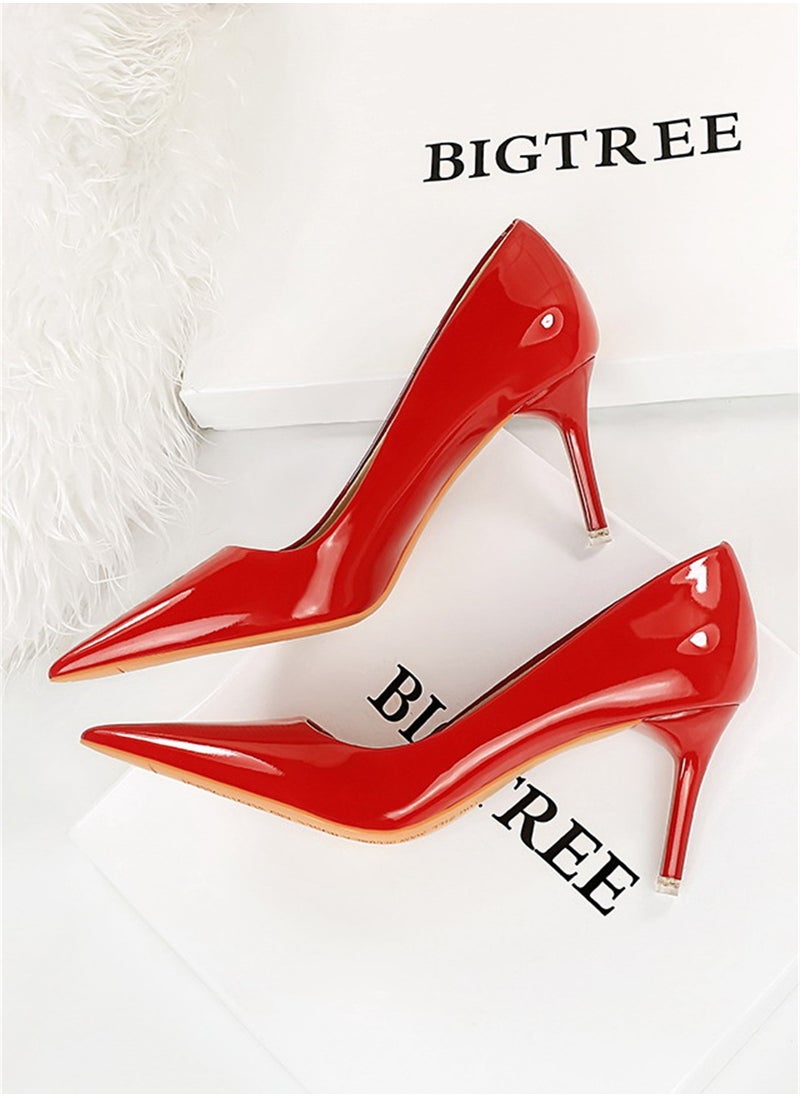 BIGTREE 7.5cm Fashion Simple Slim Heels High Heels Bright Surface Patent Leather Shallow Mouth Pointed Women's Heels Red  - Image 2