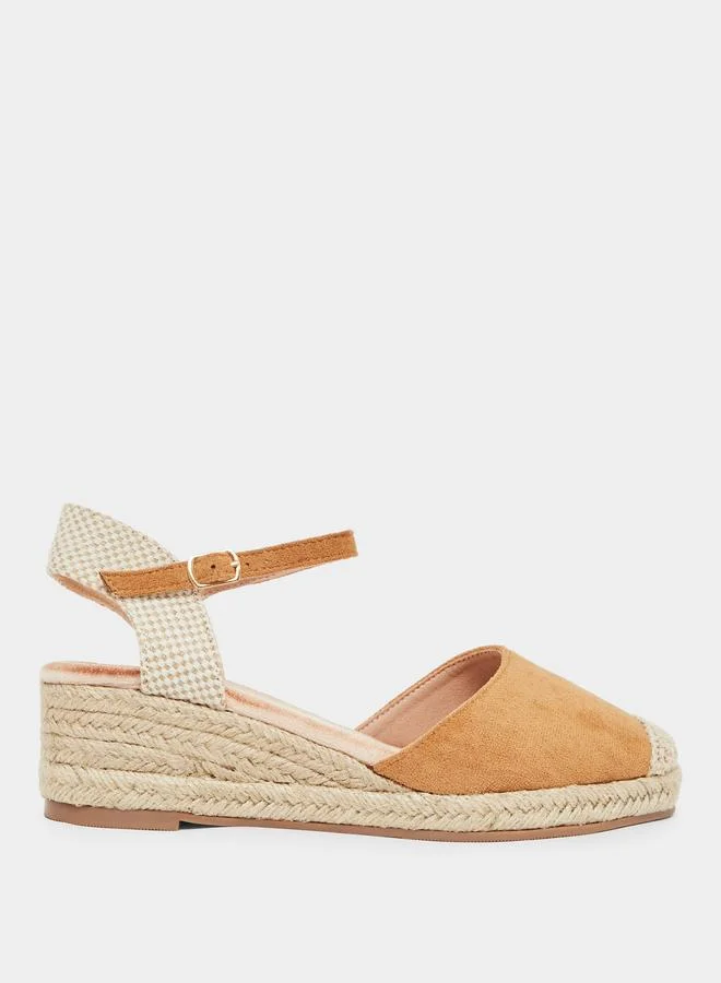 ستايلي حذاء إسبادريل بكعب ويدج