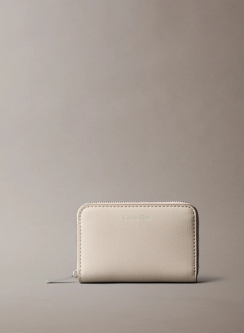 CALVIN KLEIN Foil Logo Square Zip Wallet