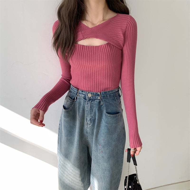 2023 autumn and winter design hollow-out long-sleeved sweater womens careful machine slim-fit slimming V-neck pullover bottoming top Rose Red - Image 1
