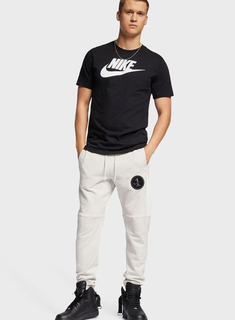 Nike Men's Sportswear Printed T-Shirt