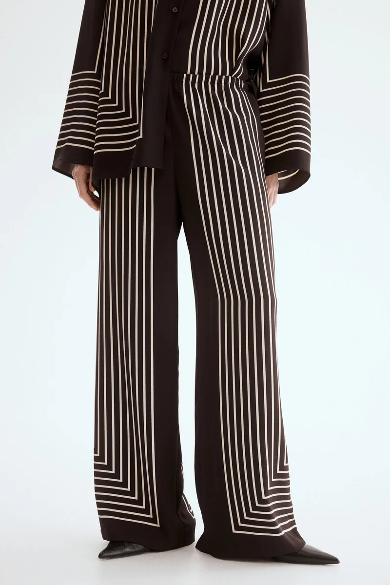 اتش اند ام بنطلون بتصميم سهل الارتداء