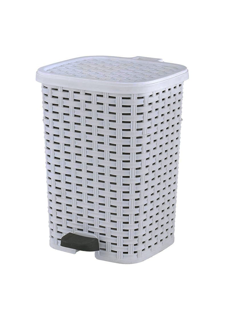 Reko Trash Bin with Foot Pedal 18L - Plastic Small Outdoor Garbage Can ( Multicolor ) - Image 1