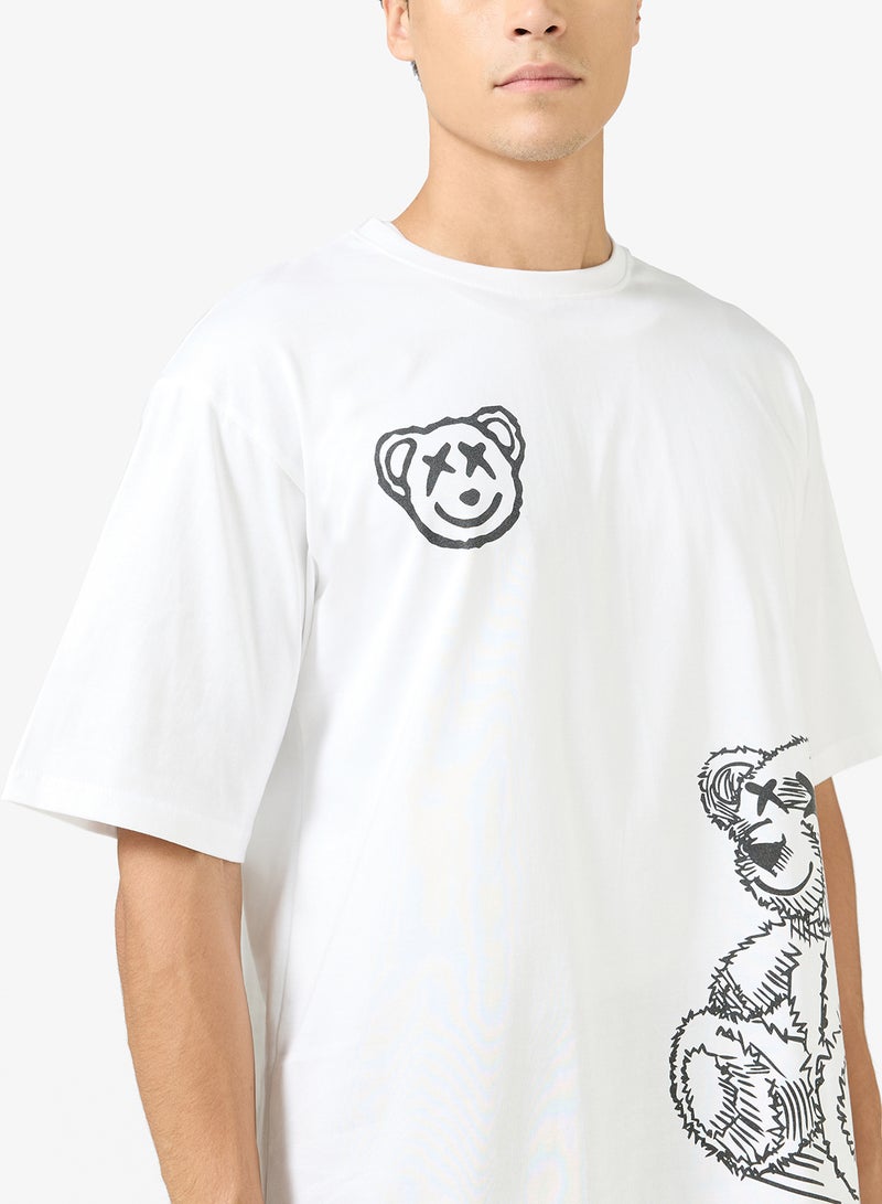 سفنتي فايف تيشيرت بطبعة جرافيك كبير الحجم - Image 3