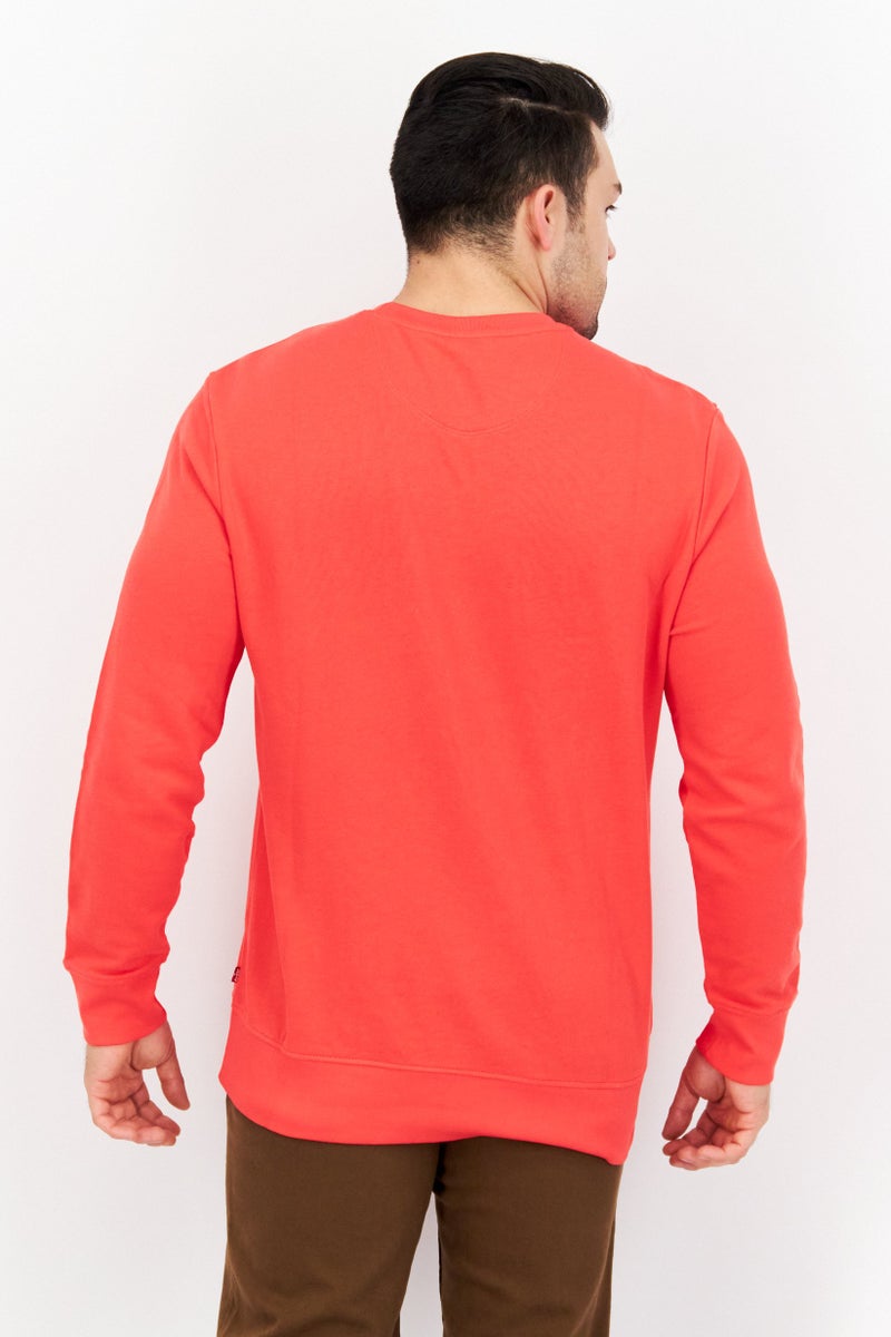 Levi's سويت شيرتات بأكمام طويلة للرجال بتصميم جرافيكي، مجموعة حمراء - Image 4