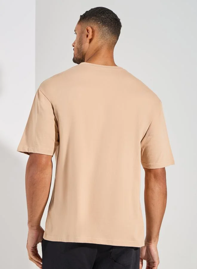 ستايلي Styli HD Minimal Print Oversized Compact Jersey T-Shirt