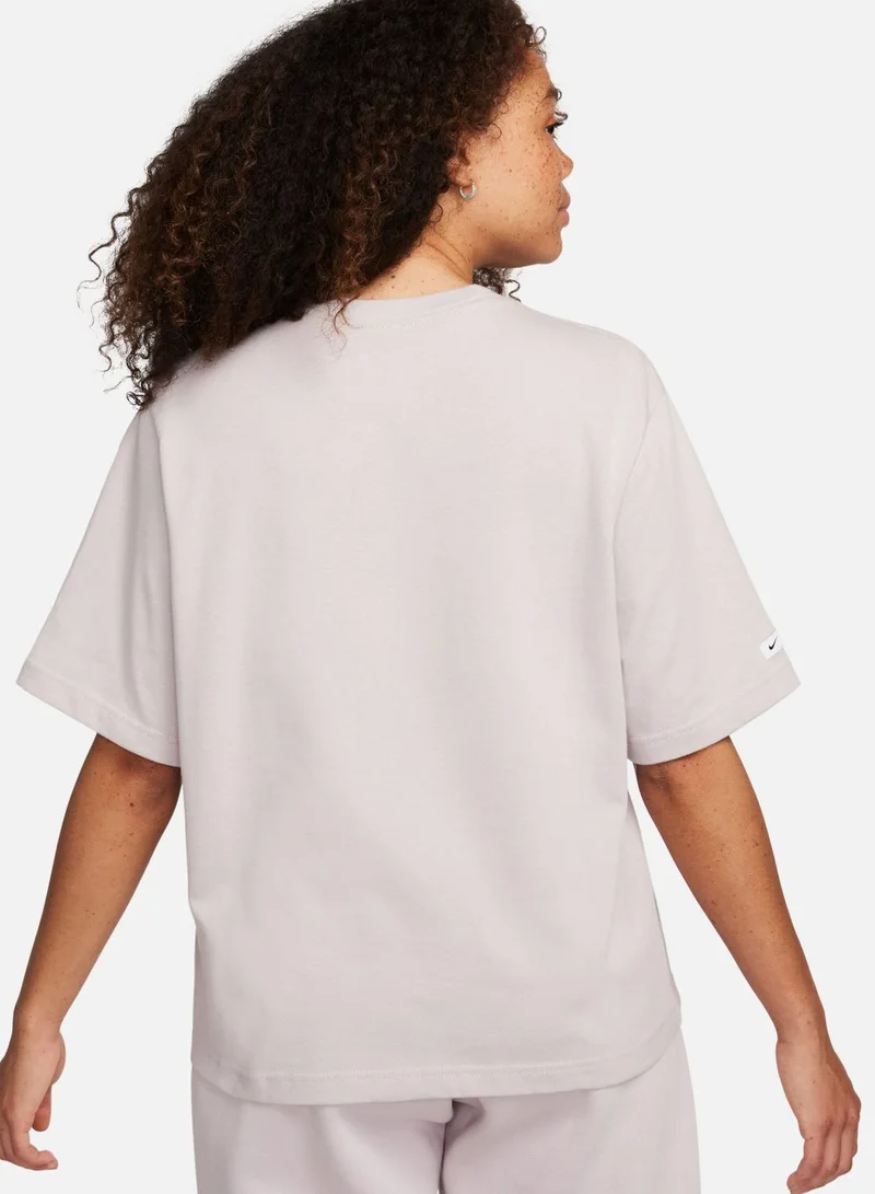 نايكي تي شيرت Nsw Classics Boxy