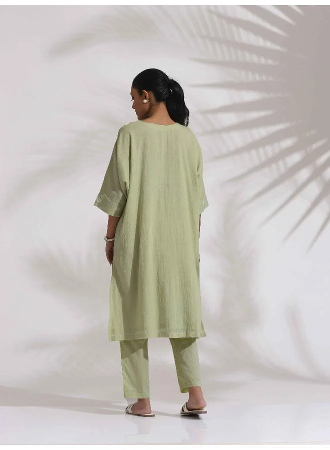 ترو برونز trueBrowns Green Cotton Floral Embroidered Kurta Co-ord Set