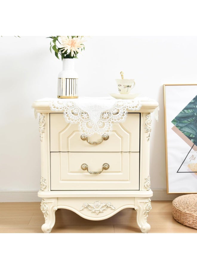 مربع صغير من الدانتيل،  مطرز على شكل مزرعة مع حافة مكرمية، غطاء لطاولة جانبية بجانب الخزانة وطاولة جانبية بيضاء مقاس 24 × 24 بوصة (60 × 60 سم)، CA896 - Image 2