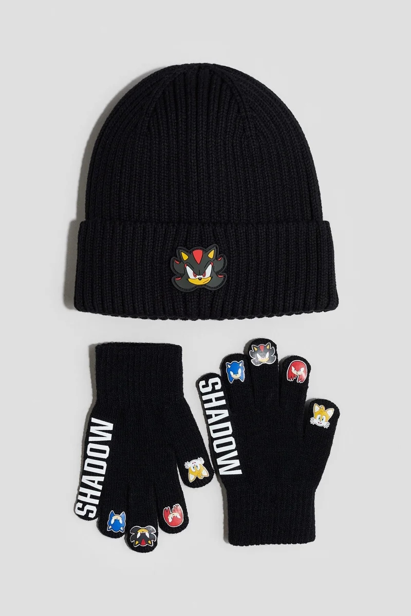 H&M 2-piece beanie and gloves set