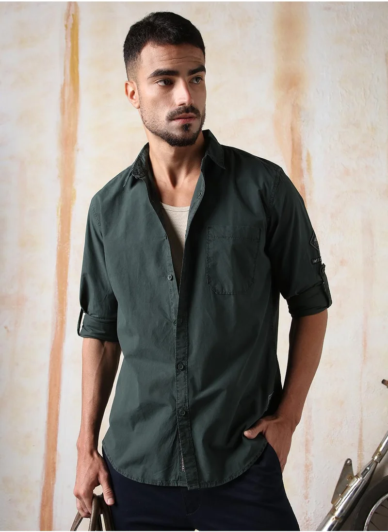 هاي ستار Men's Green 100% Cotton Solid Button Down Regular Fit Shirt
