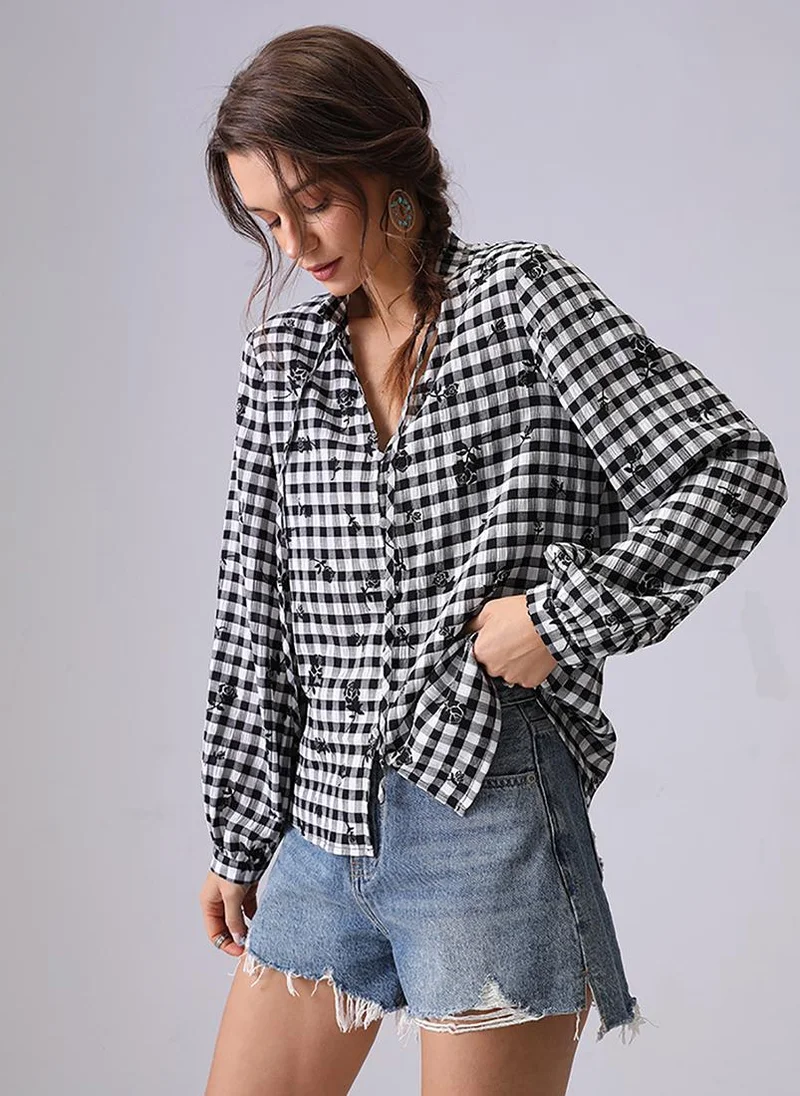 YUNIQEE Black & White Slim Collar Puff Sleeves Relaxed Fit Shirt