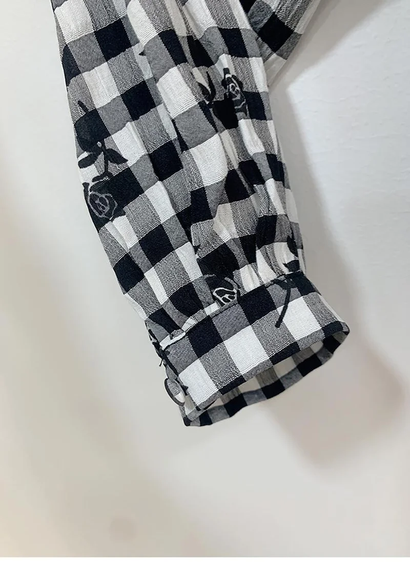 يونيكي Black & White Slim Collar Puff Sleeves Relaxed Fit Shirt