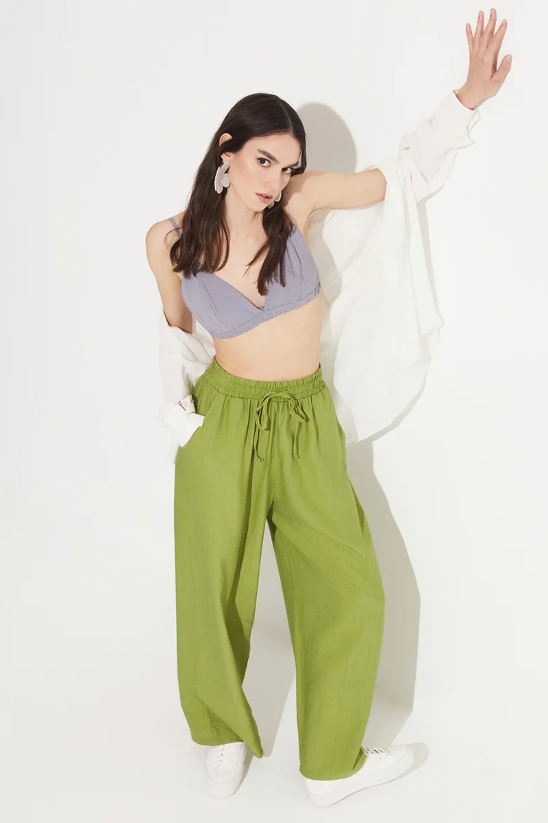 جون Loose Trousers with Elastic Waist