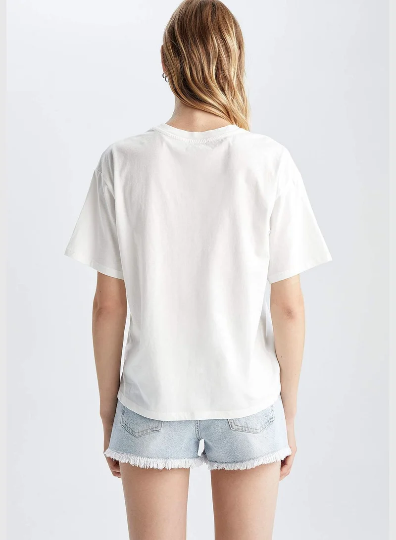 ديفاكتو Woman Regular Fit Crew Neck Short Sleeve T-Shirt