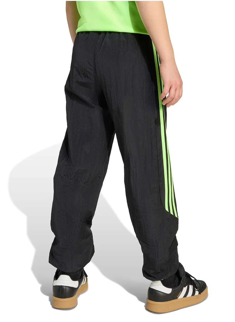 adidas Originals Adicolor Teamgeist Oversized Sweatpants