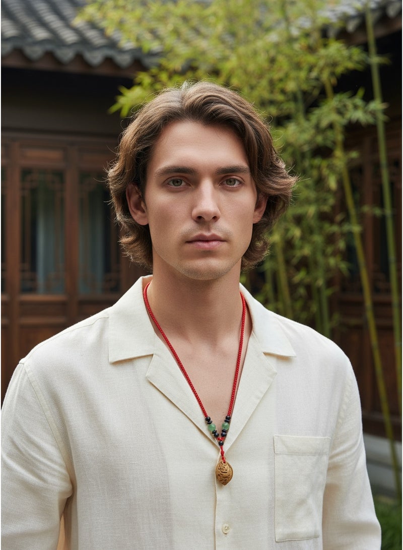 تشوميل قلادة حبل أحمر مضفر محظوظ مصنوعة يدويًا مع خرزات متنوعة (أسود + أخضر يشبه اليشم) وقلادة من الجوز الطبيعي - تميمة شفاء للتوازن والهدوء والطاقة الإيجابية - Image 4