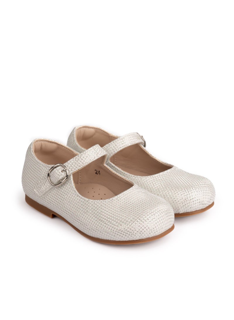 Rawda Twinkling Tassel White Girls’ Shoes – Sparkly & Stylish for Special Occasions - Image 3