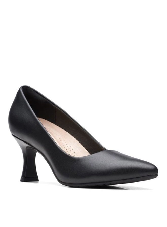 clarks Women's Kataleyna Gem Pump, Black Leather, 7 Wide - Image 1