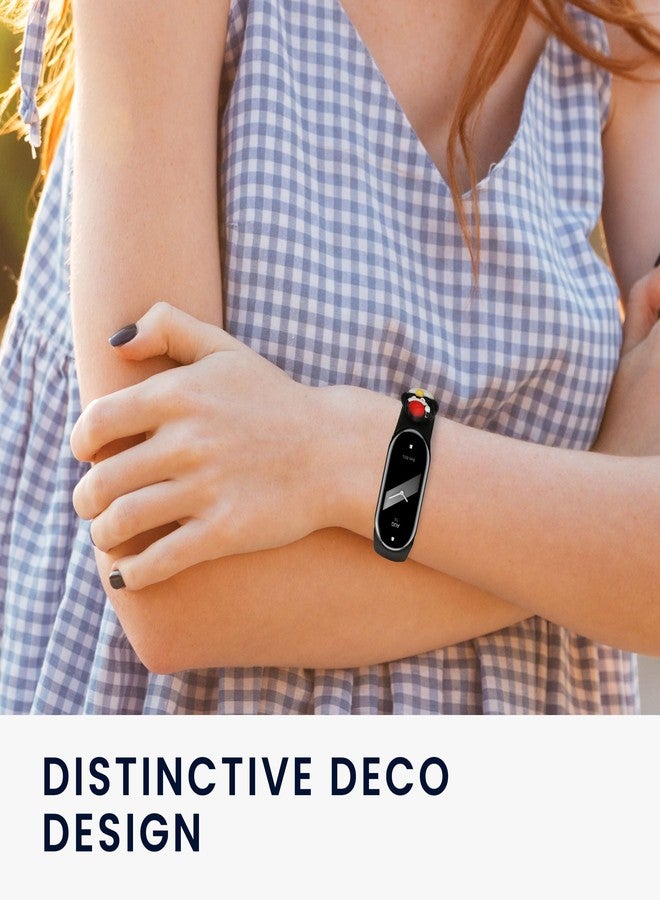 كي دابليو موبايل سوار سيليكون TPU من kwmobile متوافق مع سوار معصم Xiaomi Mi Band 8 - أسود/أبيض بنقشة البطريق - Image 3