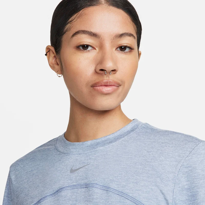 Nike Women's Swift Element Dri-FIT UV T-Shirt