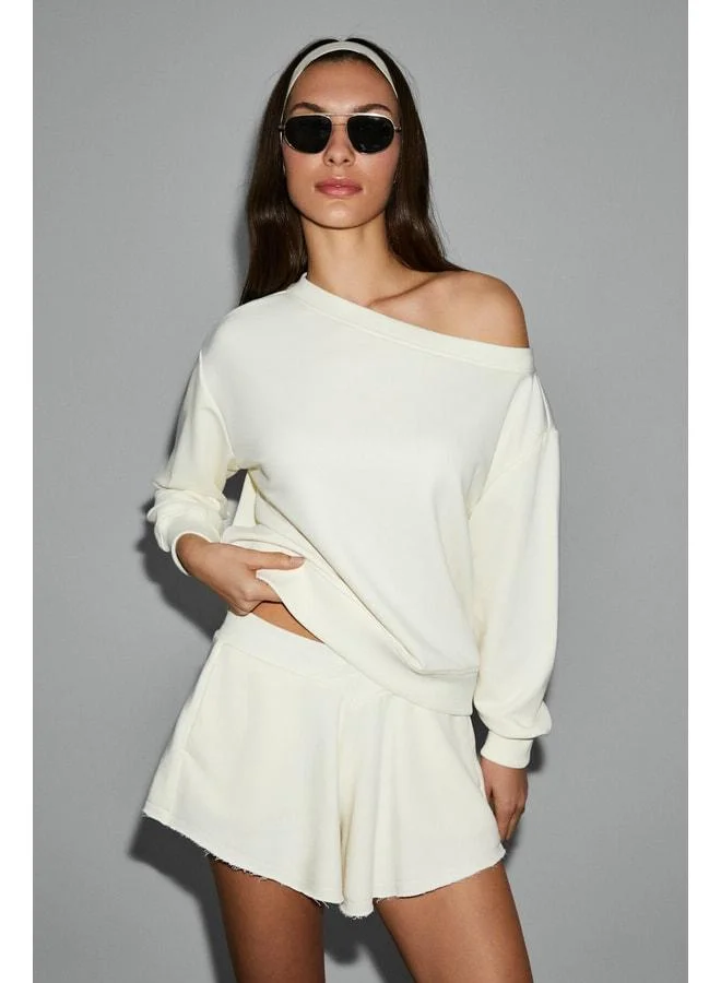 Grimelange  PUNNUET Women's Organic Cotton Boat Neck Waist Elastic Double Pocket Relaxed Ecru Top and Bottom Set. for Women | Best Price UAE
