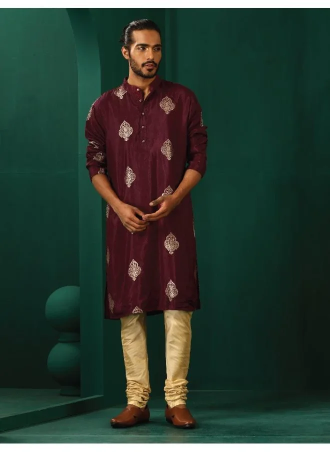 ترو برونز trueBrowns Men's Wine Geometric Viscose Silk Long Kurta