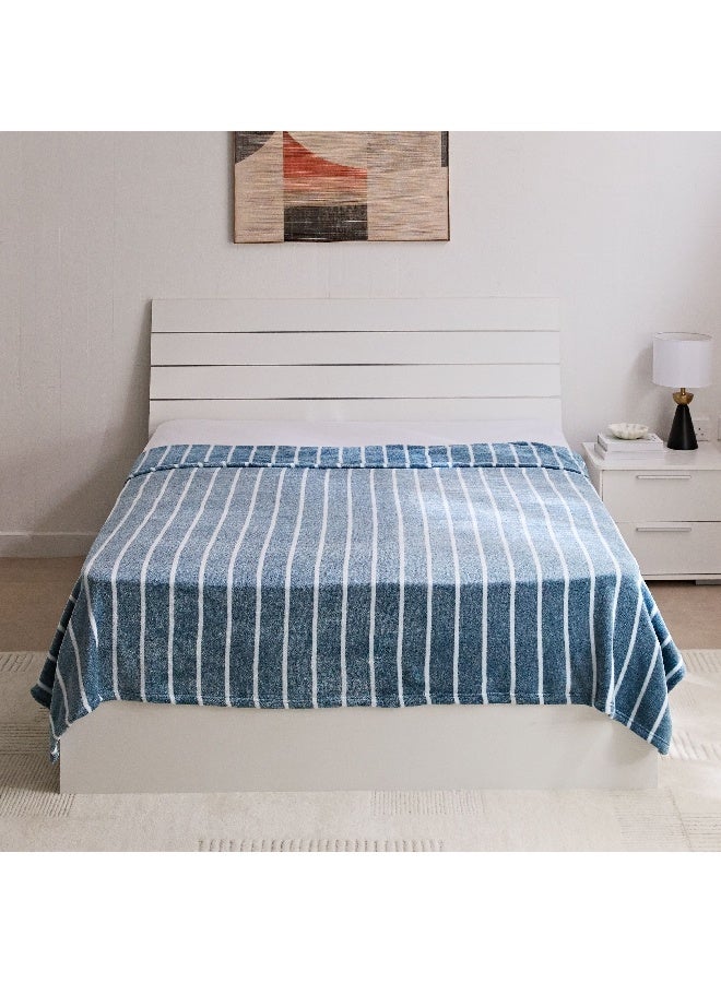 Home Box Linoa YD Stripe Queen Blanket 200 x 220 cm  - Image 1