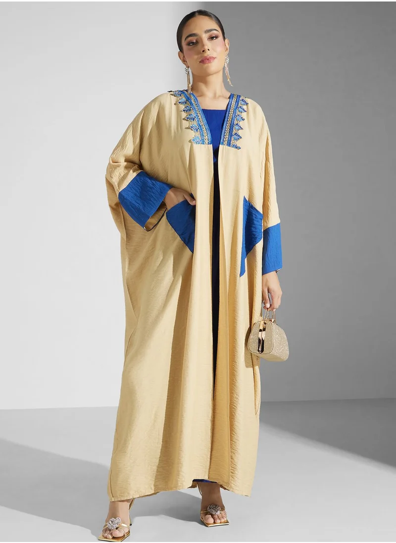 Khizana Embroidered Detail Abaya