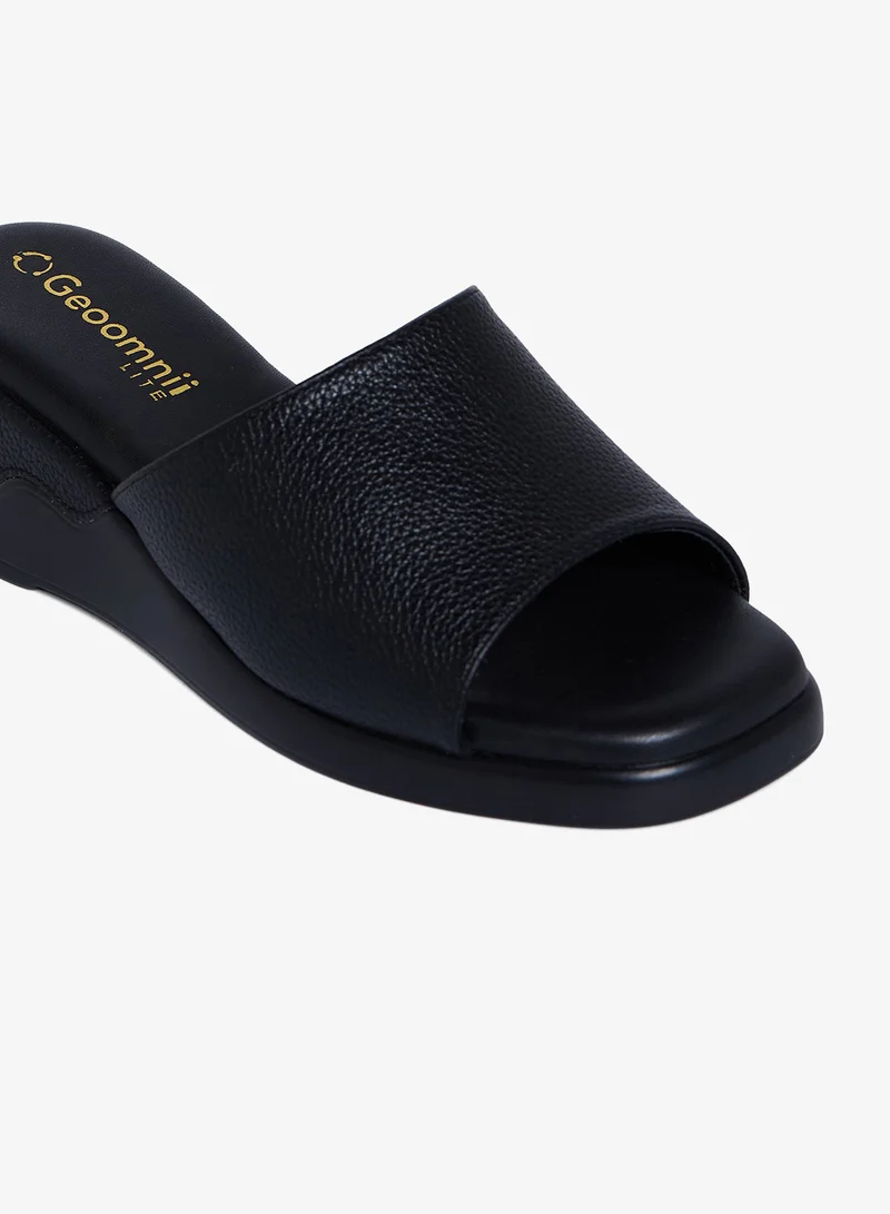 Geoomnii BLACK Geoomnii Comfort Slide Sandals for Women – Cushioned Slip-On Casual Sandals for Daily Wear, Home, Travel & Walking for Women | Best Price UAE