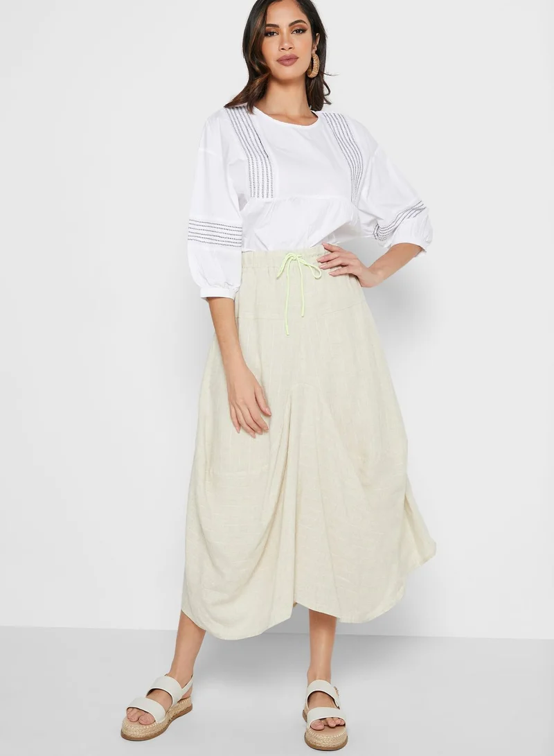 ELEGANZA Pleated Midi Skirt