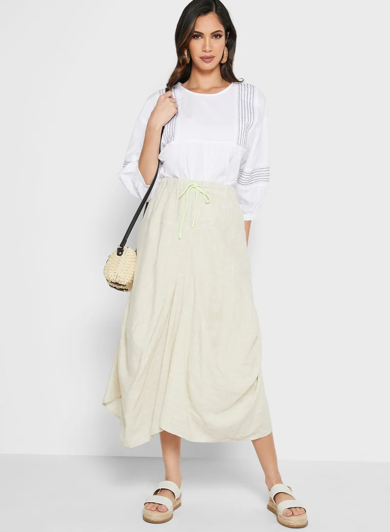 ELEGANZA Pleated Midi Skirt