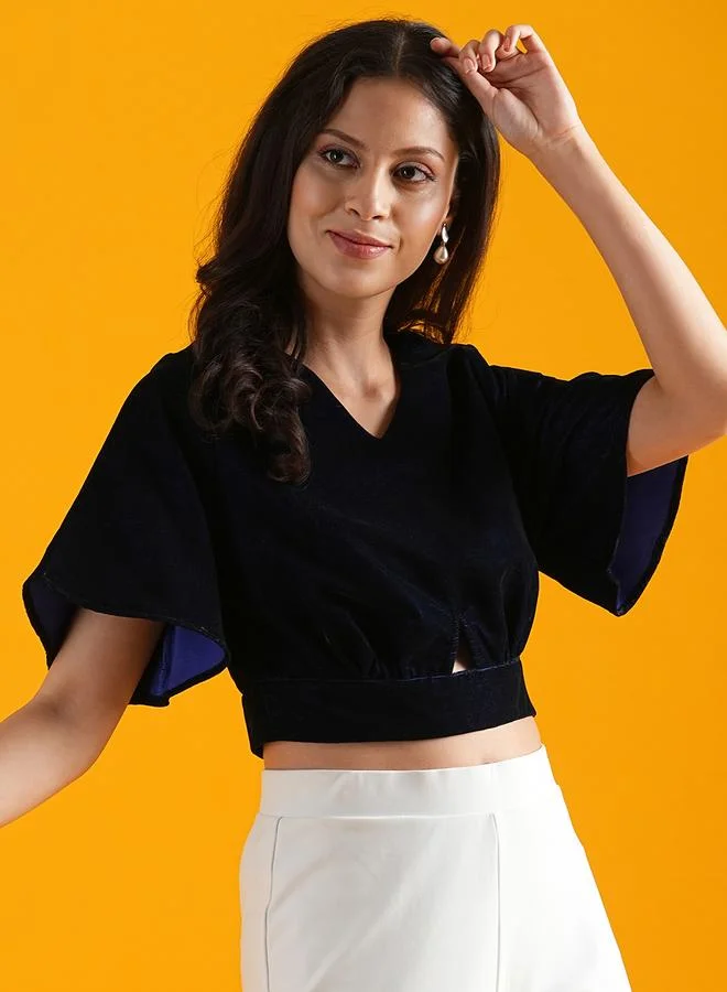 globus Globus Navy Cut-Out Waist Velvet Crop Top